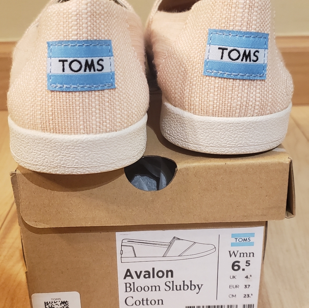 Tom's avalon shoe